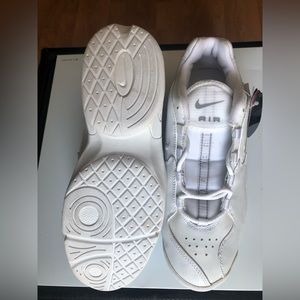 ❤️❤️ Nike Air Athletic Shoes, White, Ladies Size 11.5